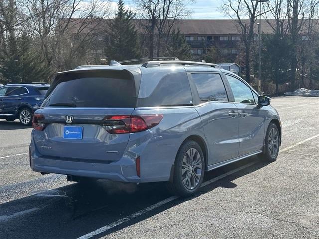 new 2025 Honda Odyssey car, priced at $50,200