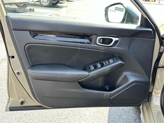 used 2025 Honda Civic Hybrid car, priced at $32,481