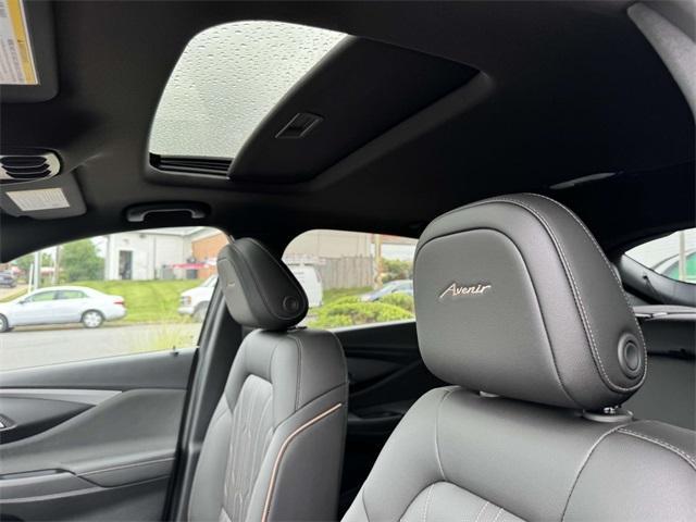 new 2025 Buick Envista car, priced at $26,545