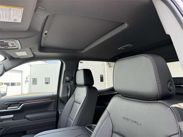 new 2025 GMC Sierra 1500 car, priced at $67,954