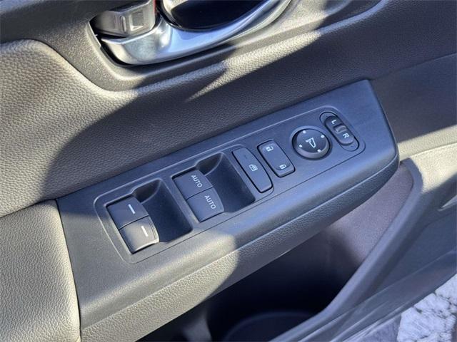 new 2026 Honda CR-V Hybrid car, priced at $38,580