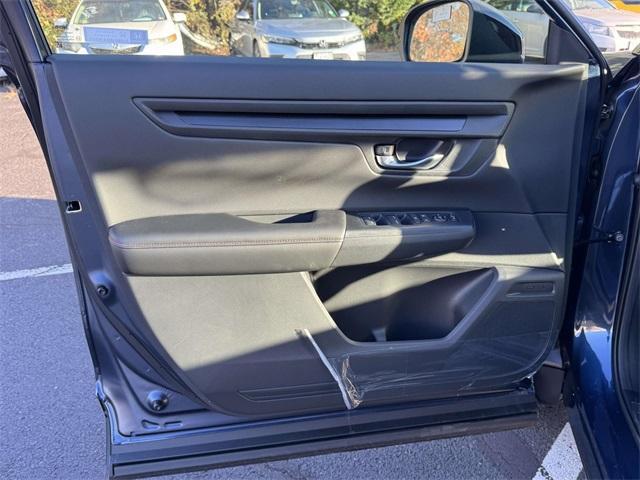 new 2026 Honda CR-V Hybrid car, priced at $38,580