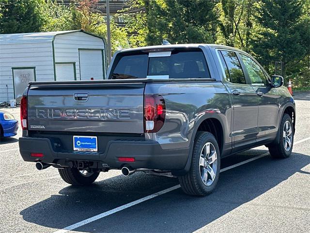 new 2024 Honda Ridgeline car, priced at $45,640