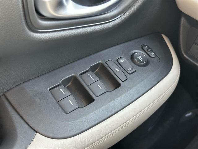 new 2025 Honda HR-V car, priced at $28,750