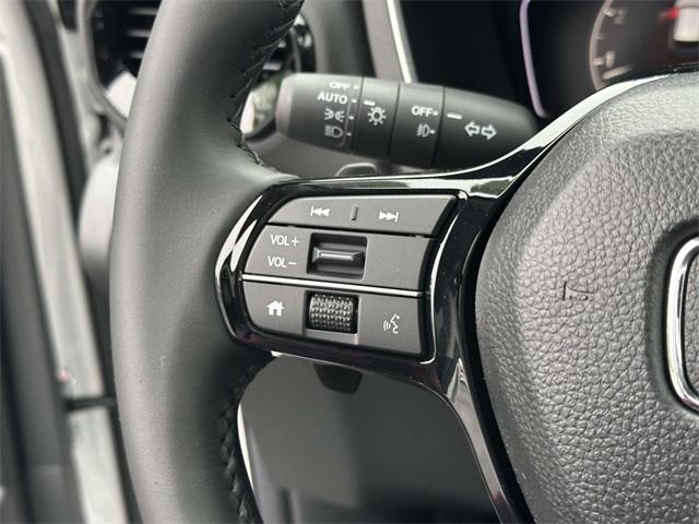 new 2025 Honda Pilot car, priced at $52,235