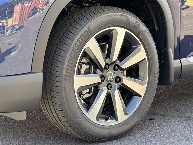 new 2025 Honda Pilot car, priced at $51,095