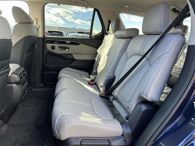 new 2025 Honda Pilot car, priced at $51,095