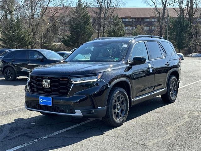 new 2025 Honda Pilot car, priced at $50,850