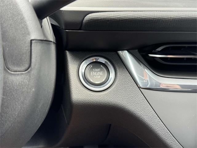 new 2025 Buick Envista car, priced at $22,640