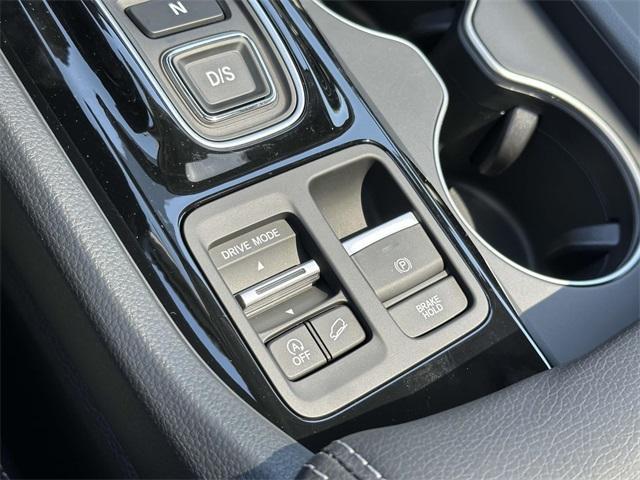 new 2025 Honda Pilot car, priced at $53,405