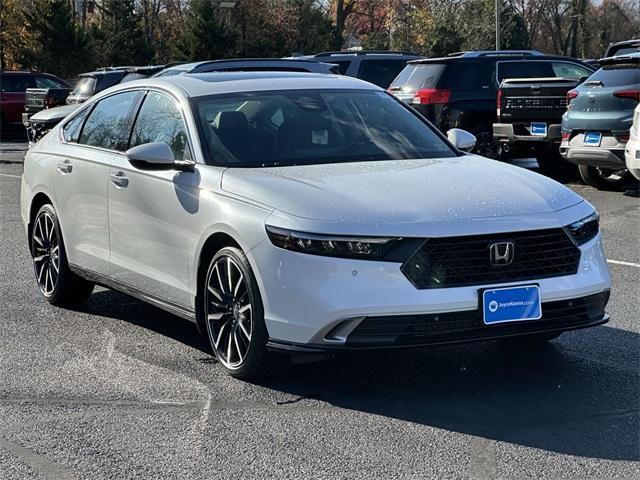 new 2025 Honda Accord Hybrid car, priced at $40,850