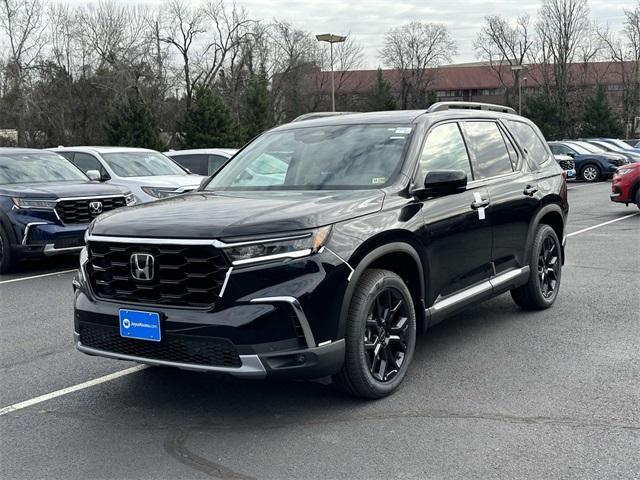 new 2025 Honda Pilot car, priced at $52,895