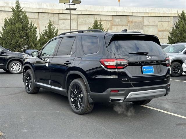 new 2025 Honda Pilot car, priced at $52,895