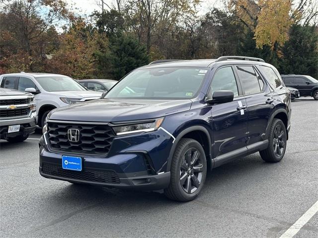 new 2025 Honda Pilot car, priced at $43,695