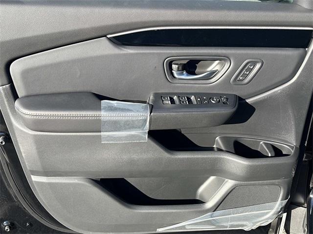 new 2025 Honda Pilot car, priced at $51,095