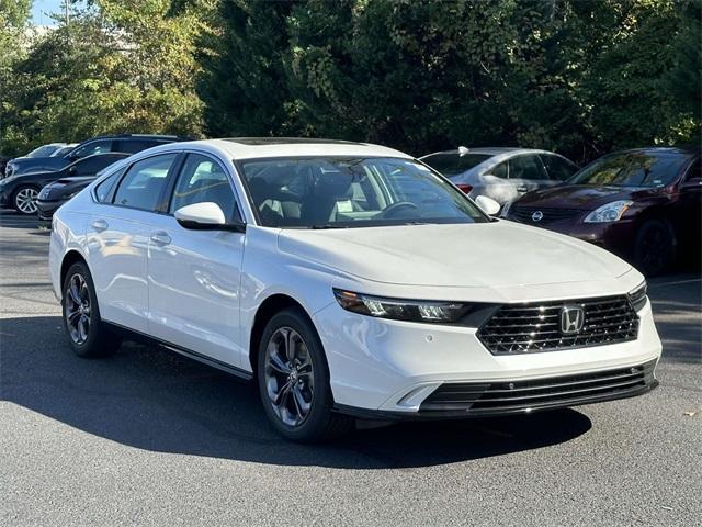 new 2025 Honda Accord Hybrid car, priced at $36,490