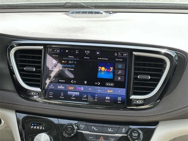 used 2021 Chrysler Pacifica Hybrid car, priced at $23,481