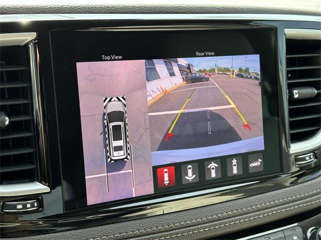 used 2021 Chrysler Pacifica Hybrid car, priced at $23,481
