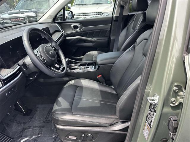 used 2024 Kia Sorento car, priced at $36,981