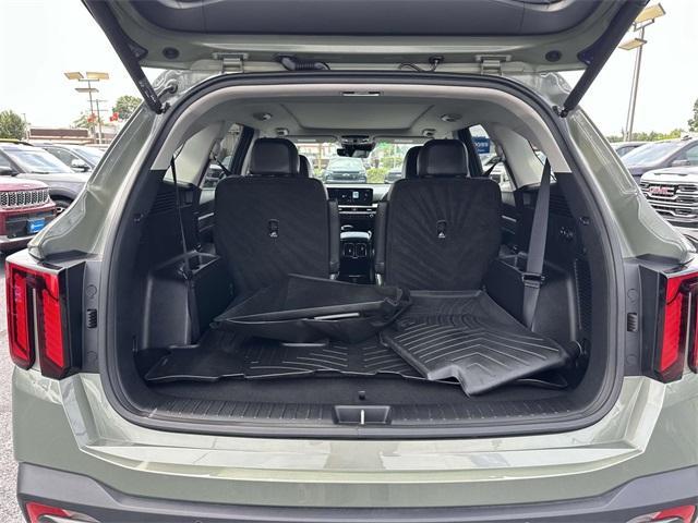used 2024 Kia Sorento car, priced at $36,981