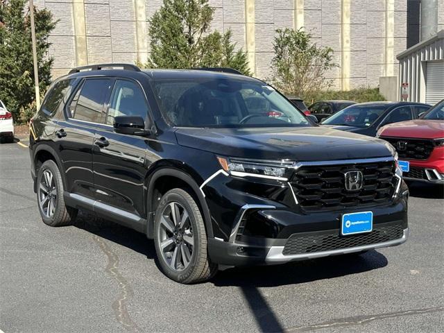 new 2025 Honda Pilot car, priced at $50,995