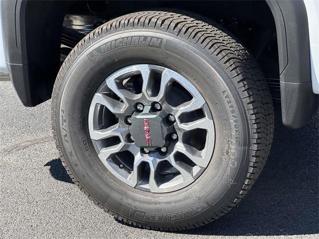 new 2026 GMC Sierra 2500 car, priced at $70,423