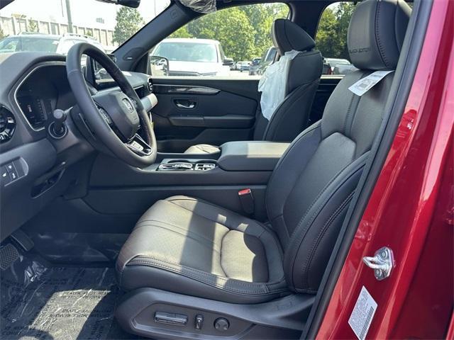 new 2025 Honda Pilot car, priced at $56,485