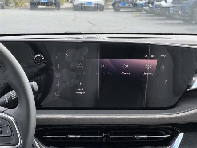new 2025 Buick Envista car, priced at $26,995