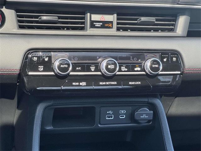 new 2025 Honda Pilot car, priced at $56,075