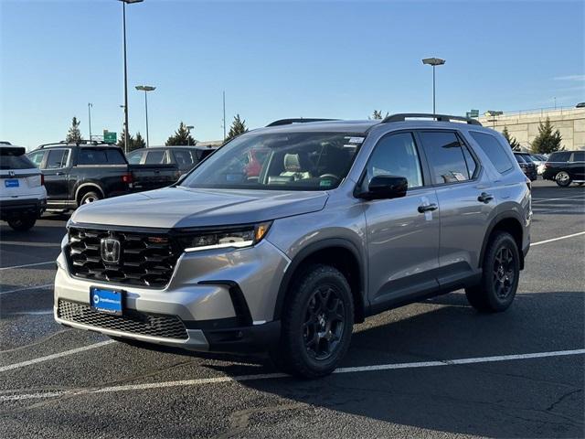 new 2025 Honda Pilot car, priced at $50,850