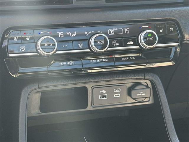 used 2024 Honda Pilot car, priced at $44,981