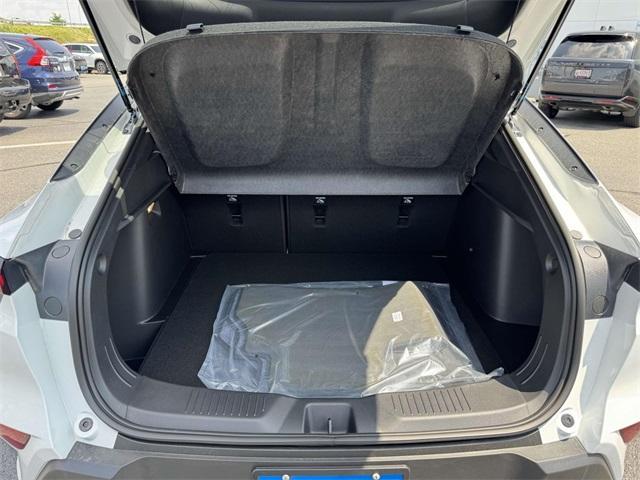 new 2025 Buick Envista car, priced at $22,145
