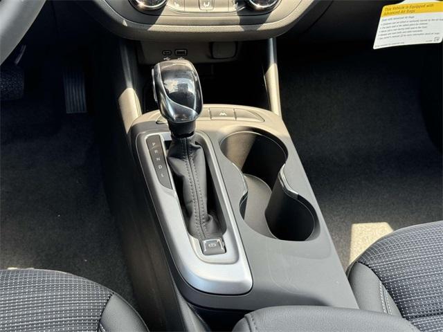 new 2025 Buick Envista car, priced at $22,145