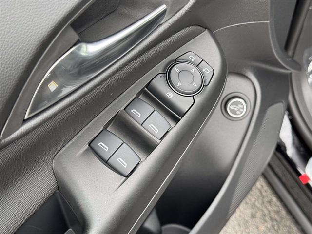 new 2025 Buick Envista car, priced at $26,545