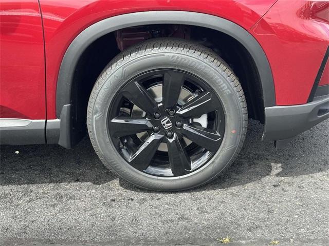 new 2025 Honda Pilot car, priced at $58,205