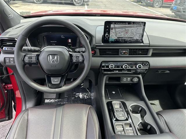 new 2025 Honda Pilot car, priced at $58,205