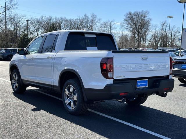 new 2024 Honda Ridgeline car, priced at $44,430