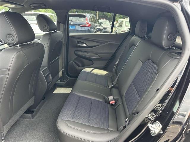 new 2025 Buick Envista car, priced at $21,645