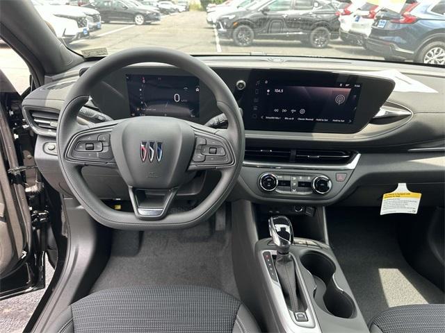 new 2025 Buick Envista car, priced at $21,645