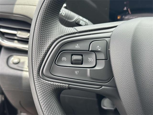new 2025 Buick Envista car, priced at $21,645