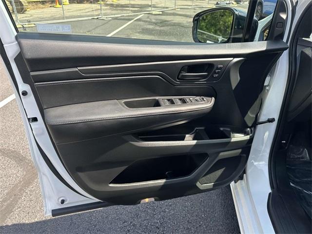 used 2023 Honda Odyssey car, priced at $37,981