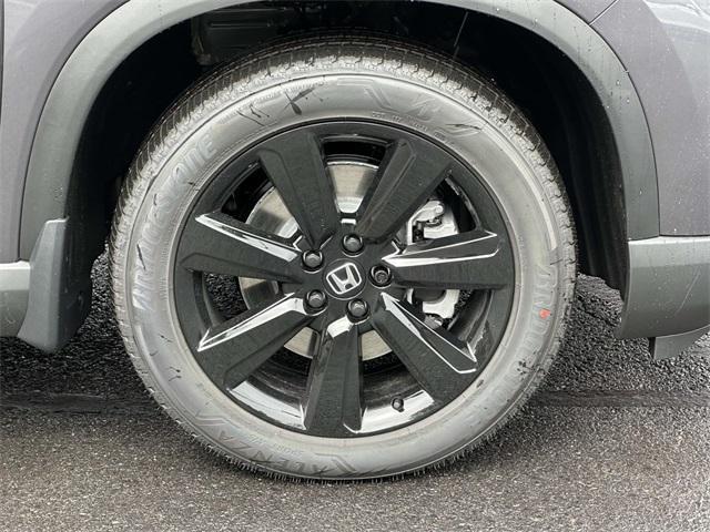 new 2025 Honda Pilot car, priced at $56,030