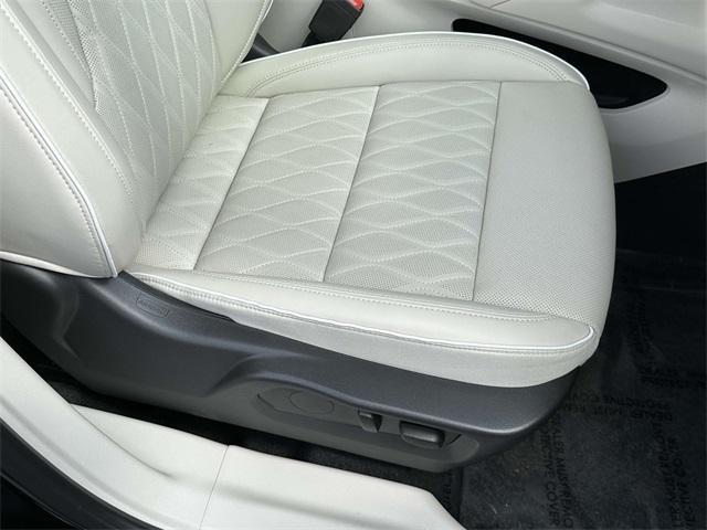 used 2023 Buick Envision car, priced at $36,595