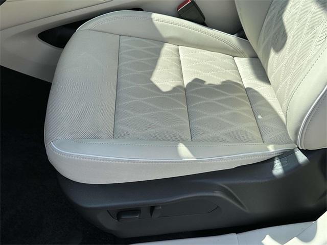 used 2023 Buick Envision car, priced at $36,595