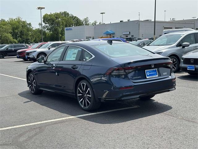 new 2025 Honda Accord Hybrid car, priced at $40,450