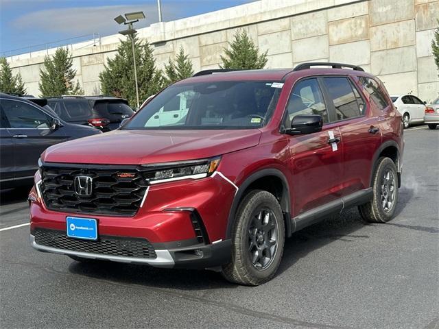 new 2025 Honda Pilot car, priced at $51,735