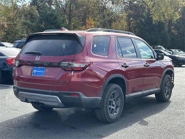 new 2025 Honda Pilot car, priced at $51,735