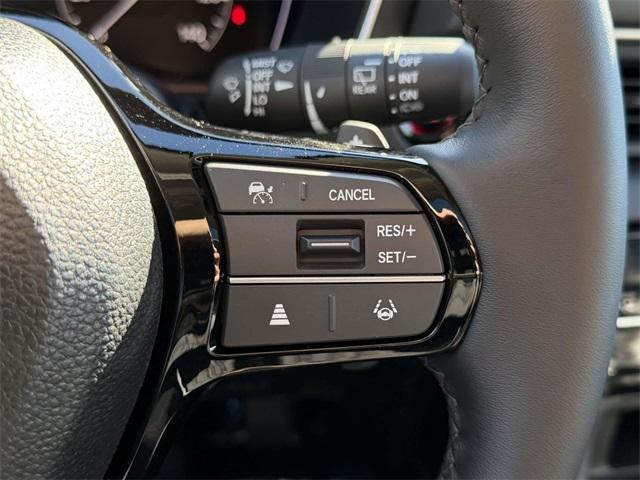 new 2025 Honda Pilot car, priced at $51,550