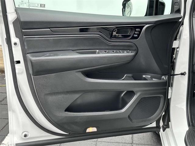 used 2025 Honda Odyssey car, priced at $49,992