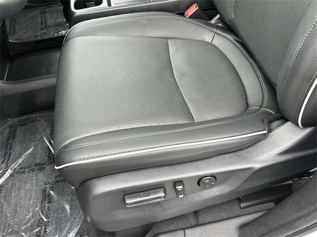used 2025 Honda Odyssey car, priced at $49,992